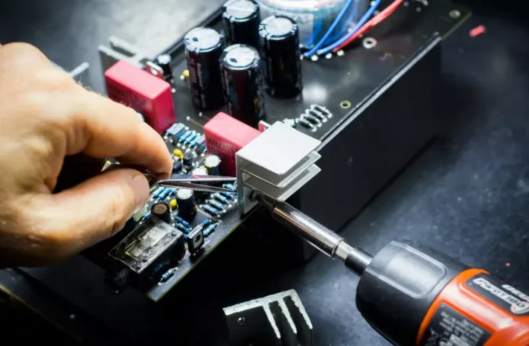 Minnesota passes landmark right-to-repair law for electronic devices